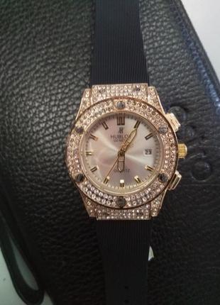 Часы hublot2 фото