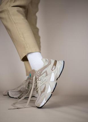 Стильные женские кроссовки для спорта и повседневного использования, new balance 9060 beige2 фото