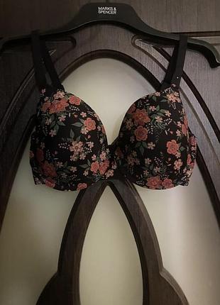 Шикарний, базовий, бюстгальтер, в чорному, кольорі, з гарним, принтом, з квітами, від бренду: secret possessions👌