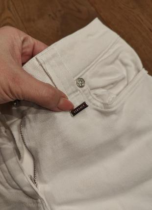 Белые джинсы оригинал versace8 фото