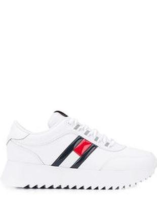 Оригинал.фирменные,стильные,кожаные кроссовки tommy hilfiger jeans