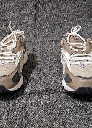 Чоловічі кросівки new balance 725
