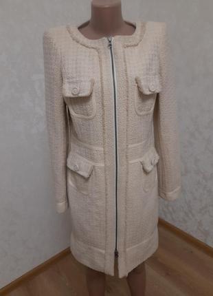 Стильное тридовое пальто с шерстью в стиле chanel