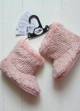 Kiabi. размер 28-29 (uk 10-11). новые тапочки для девочки