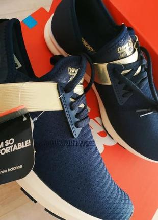 Женские кроссовки new balance