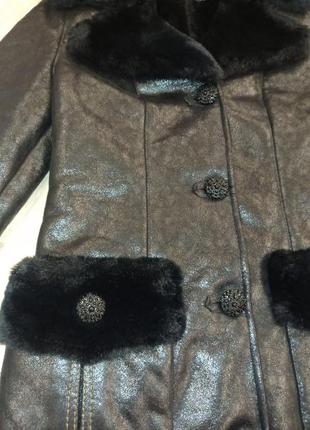 Жіноче пальто, дублянка чорна зі штучного хутра3 фото