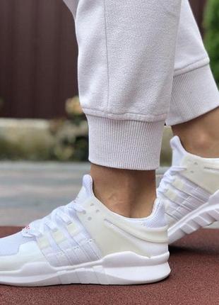 Крутые женские белые кроссовки adidas3 фото