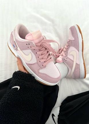 Nike sb dunk  teddy bear pink