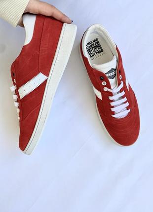 Кросівки millower червоного кольору3 фото