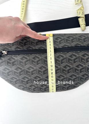 Мужская брендовая сумочка бананка guess ederlo g cube logo belt bag гезз оригинал поясная сумка на подарок мужу подарок парню8 фото