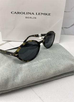 Carolina lemke в стилі miu miu оригінал