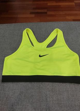 Оригинальный спортивный топ nike