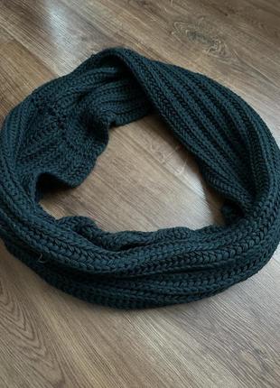Зеленый вязаный шарф с шапкой, шарф хомут, теплый шарф, шапка вязаная зимняя5 фото