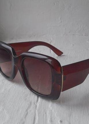 Очки солнцезащитные uv400 квадратные
