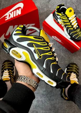 Чоловічі кросівки nike air max plus tn black yellow