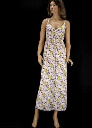 Брендове плаття максі "boohoo" у дрібний квітковий принт. розмір uk10/eur38.4 фото