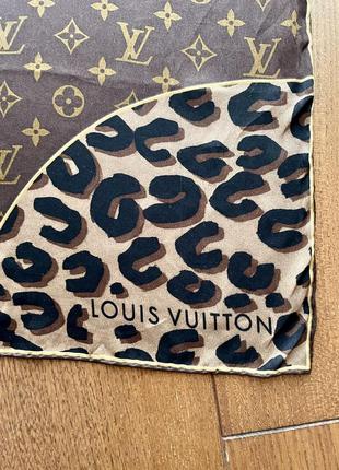 Платок louis vuitton оригинал леопард2 фото