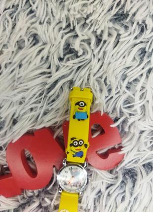 Детские наручные часы миньоны,minions,дитячий годинник посіпаки7 фото