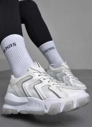 Модні кросівки жіночі білого кольору кросівки на платформі кросівки на високій підошві