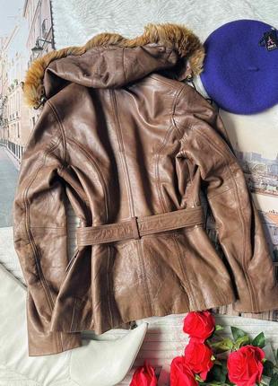 Женская кожаная куртка.4 фото
