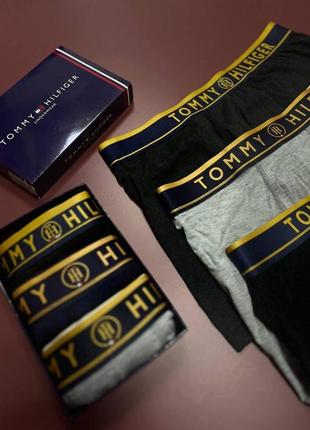 Труси боксери чоловічі tommy hilfiger в подарунковій упаковці 3 штуки нижня білизна для чоловіків4 фото