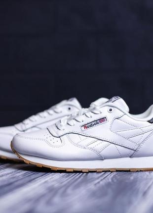 Розпродаж! reebok classic кросівки кеди білі жіночі шкіряні відмінна якість весняні осінні демісезонні демісезон низькі6 фото