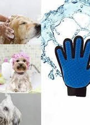 Рукавичка для чищення тварин true touch pet brush gloves, рукавичка для зняття вовни3 фото