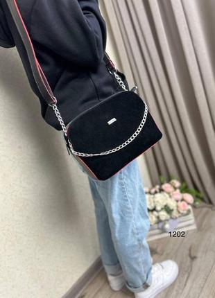 Женская сумочка замшевая черная небольшая на три отделения2 фото