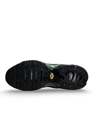 Мужские кроссовки nike air max plus белые с черным текстиль найк аир макс плюс осенние весенние (b)3 фото