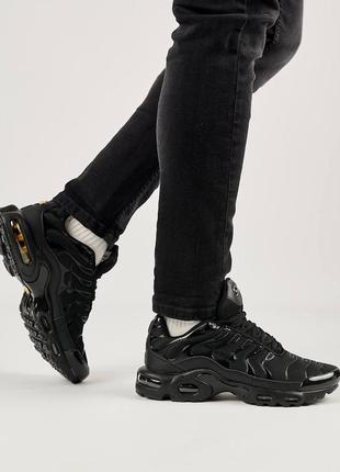 Мужские кроссовки nike air max plus черные текстиль найк аир макс плюс осенние весенние (b)4 фото