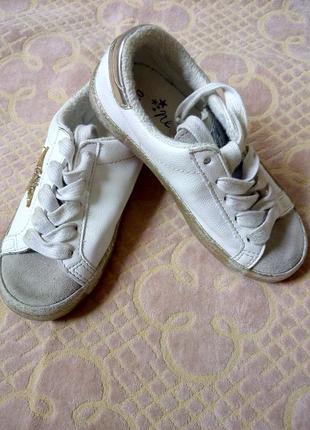 Кожанные кроссовки