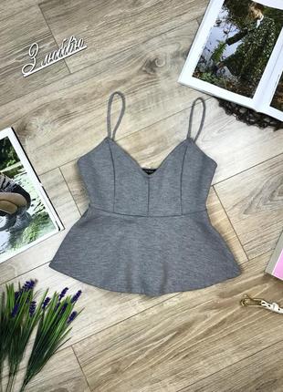 River island крутий грайливий топ на тонкий бретелях і з баскою 😍