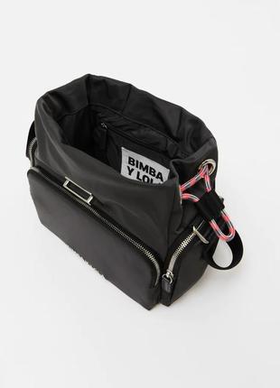Черная нейлоновая средняя сумка крос боди надписями принтом спортивная женская bimba y lola4 фото