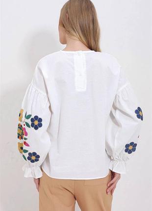Красива блуза вишиванка4 фото