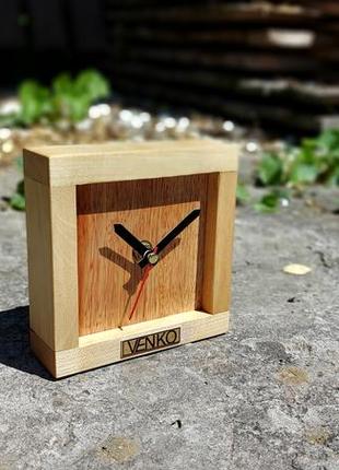 Настільні годинники, дизайнерські годинники, годинник як декор, годинники з дерева