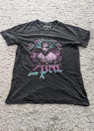 Футболка 2pac, size xs(підійде на s та не великий м), плечі 52 груди 52 довжина 705 фото