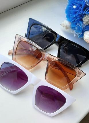 Стильные очки цвета карамели3 фото