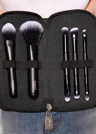 Travel brush set, набор кисточек для макияжа1 фото