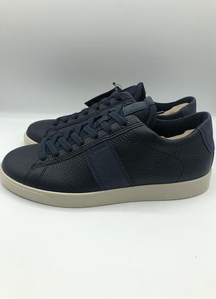 Оригінальні жіночі кеди шкіряні від бренду ecco