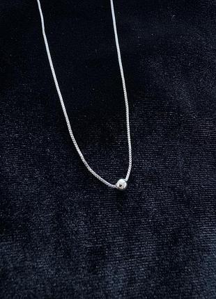 Серебряный чокер с шариком