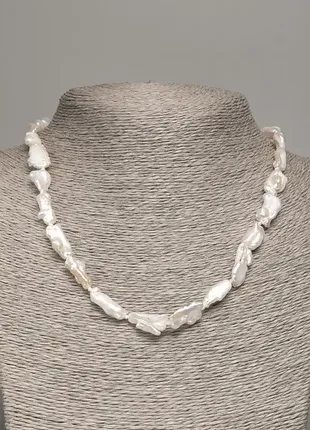 Ожерелье из натуральных барочных жемчуга с оттенком "бензин" d-18х7мм l-45см +-