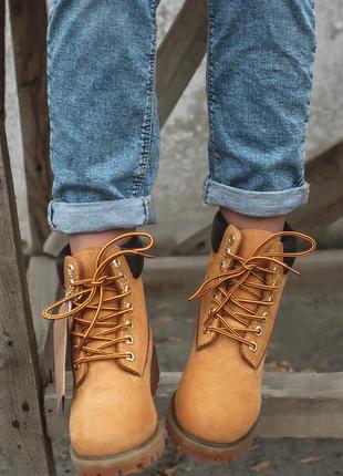 Ботинки женские зимние timberland с мехом.3 фото