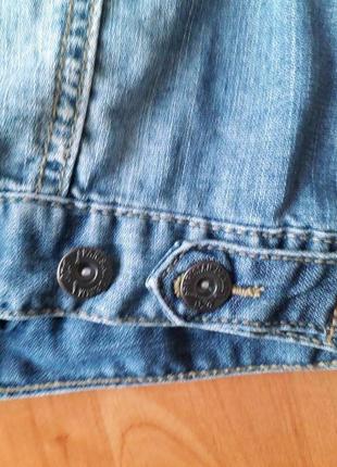 Стильна джинсова жилетка для дівчинки 10 років.5 фото