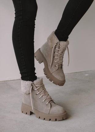Замшеві черевики на шнурівці під замовлення бежеві руді зимові боти з натуральної замші