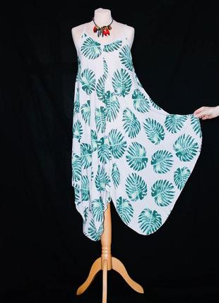 Италия лёгкий вискозный сарафан платье на бретельках с хвостами оверсайз.