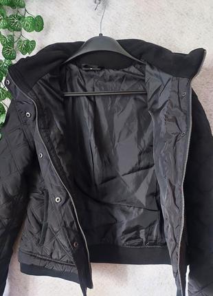 Демісезонна куртка з прихованим капюшоном2 фото