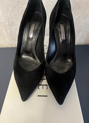 Туфлі лодочки casadei