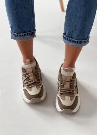 Бежево-коричневі кросівки з еко-шкіри6 фото