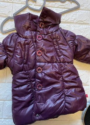 Красивая и тёпленькая фиолетовая курточка на весну для девочки 7-12 месяцев4 фото