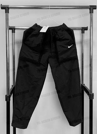 Жіночі штани nike nsw essential woven sweatpants плюшеві кишені4 фото